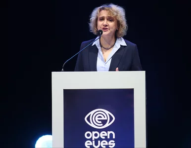 Miniatura: Ludzie w kominiarkach, gwizdy. Ukraińska...