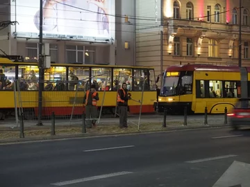 Rondo Dmowskiego i centrum Warszawy w przededniu Marszu Niepodległości 