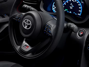 Toyota Yaris Cross GR Sport 