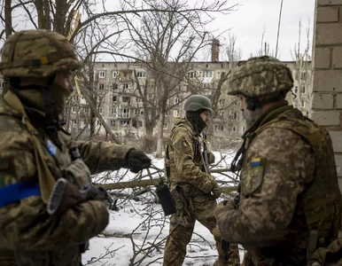 Miniatura: Skandal z kurtkami dla żołnierzy ZSU....