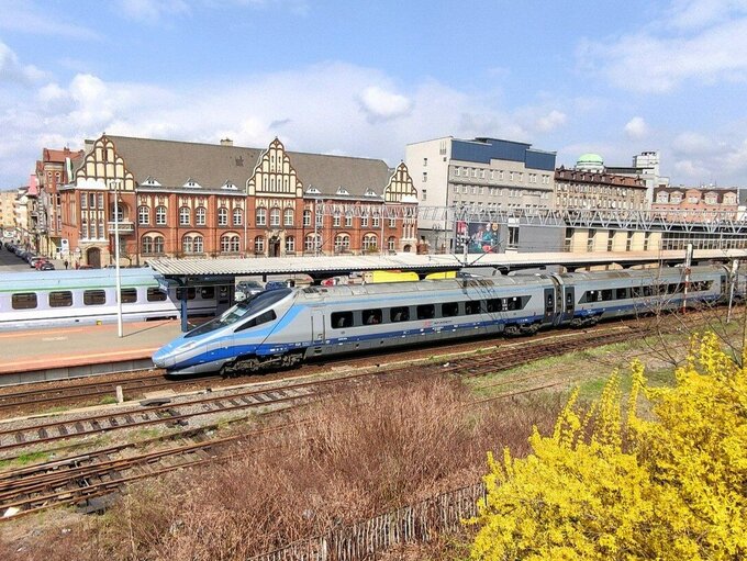 Pociąg Pendolino/zdjęcie poglądowe