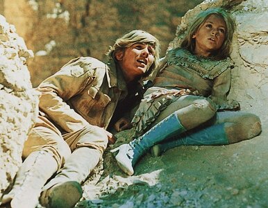 Miniatura: QUIZ. Znasz te lektury? Nie odpowiesz na...