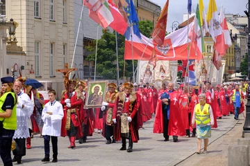 Warszawa. Manifestacja Rycerzy Chrystusa Króla 