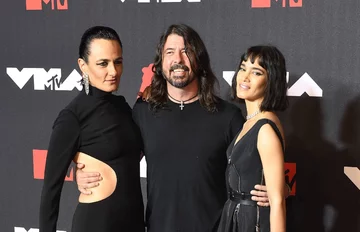 Sofia Boutella i Dave Grohl 