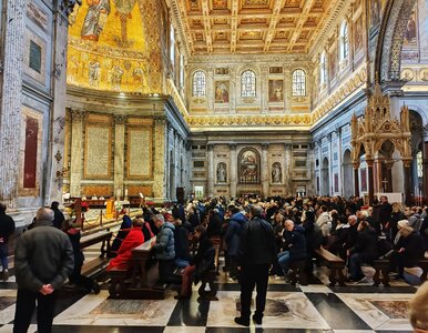 Miniatura: Słynne drzwi będą zamknięte na 25 lat....