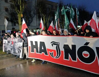 Miniatura: Burmistrz Hajnówki zablokował marsz...