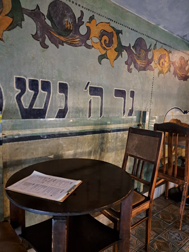 Malowidło ścienne na babińcu synagogi Chewra Tehilim w Krakowie