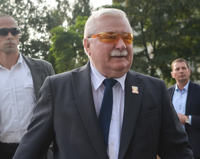 Miniatura: Polityk PiS obraził Wałęsę na Twitterze....