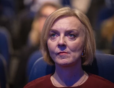 Miniatura: Premier Liz Truss przegrała z główką...