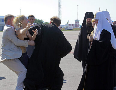 Miniatura: Półnaga Femenka zaatakowała patriarchę...