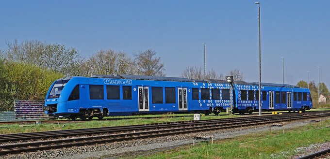 Wodorowy pociąg Coradia iLint produkowany przez Alstom