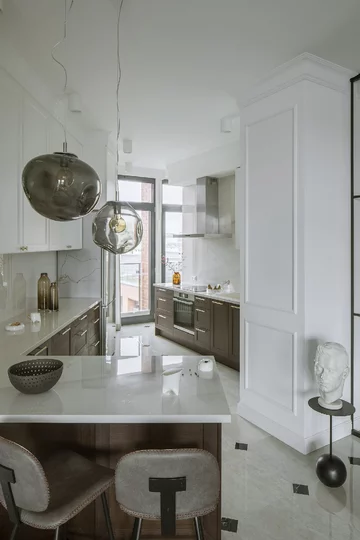 Paryski artyzm w Warszawie. Apartament w Centrum Praskim Koneser 