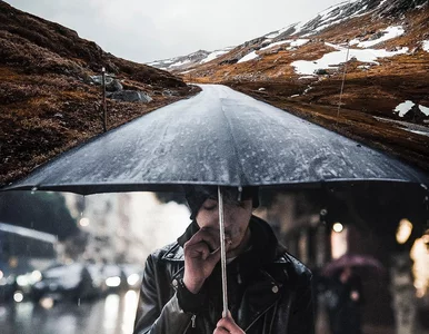 Miniatura: Tworzy surrealistyczny świat przy pomocy...