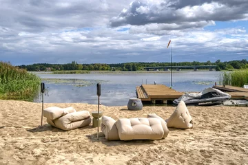 Dom zatopiony w naturze 