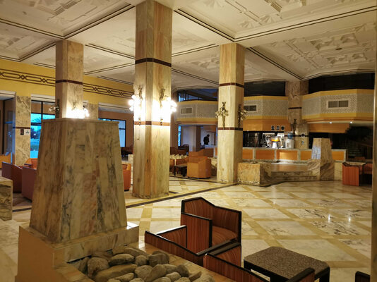 Miniatura: Tunezyjski „hotel widmo” na zdjęciach. Tak...