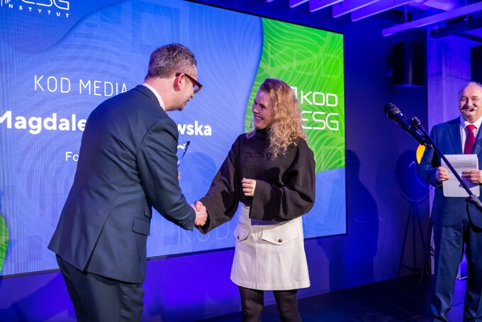 Nagrodę w kategorii KOD „Media” z rąk prof. Piotra Wachowiaka, Rektora Szkoły Głównej Handlowej w Warszawie odebrała dr Magdalena Krukowska