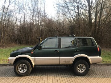 Nissan Terrano 2 2.7 TDI