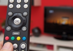 Polacy nie chcą abonamentu. Szczególnie jedna grupa