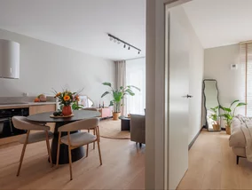 Miniatura: 40 metrów kwadratowych i dwa mocne kolory....