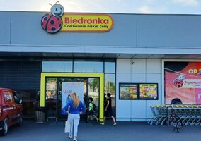 Miniatura: Kawa za pół ceny i promocje 1+1. Biedronka...