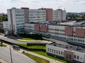 Miniatura: Milionowe długi szpitala wojskowego w...