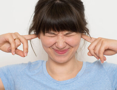 Co zrobić, gdy szumi w uszach? Podpowiadamy, kiedy wybrać się do lekarza