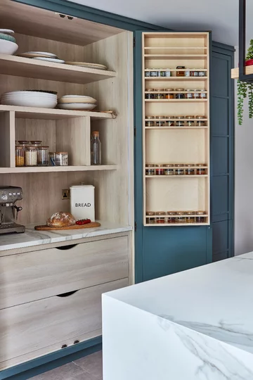 Podmiejski dom z turkusową kuchnią, projekt XUL Architecture downloadfor.press, XUL