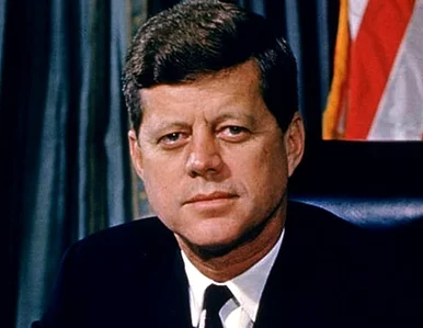 Miniatura: Zagadkowe śmierci i morderstwa