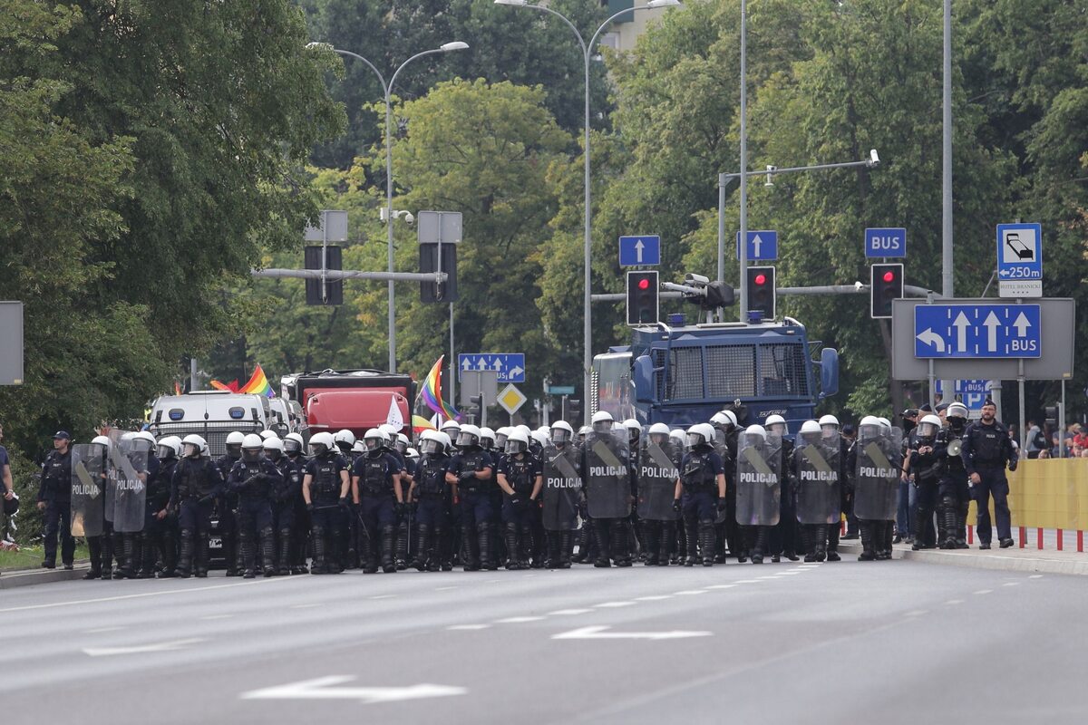 Policyjne zabezpieczenie Marszu Równości 