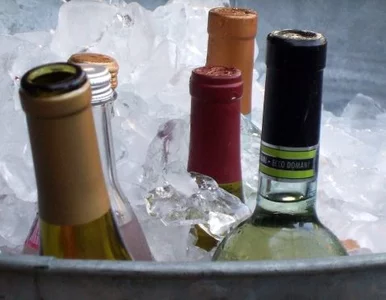 Miniatura: Mężatki piją więcej przez mężów, a żonaci...