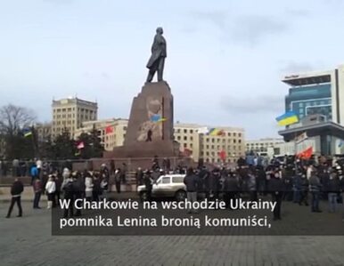 Miniatura: W Charkowie komuniści bronią Lenina