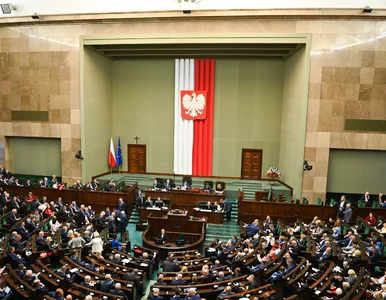 Miniatura: Zmiana terminu wyborów i uchylenie...