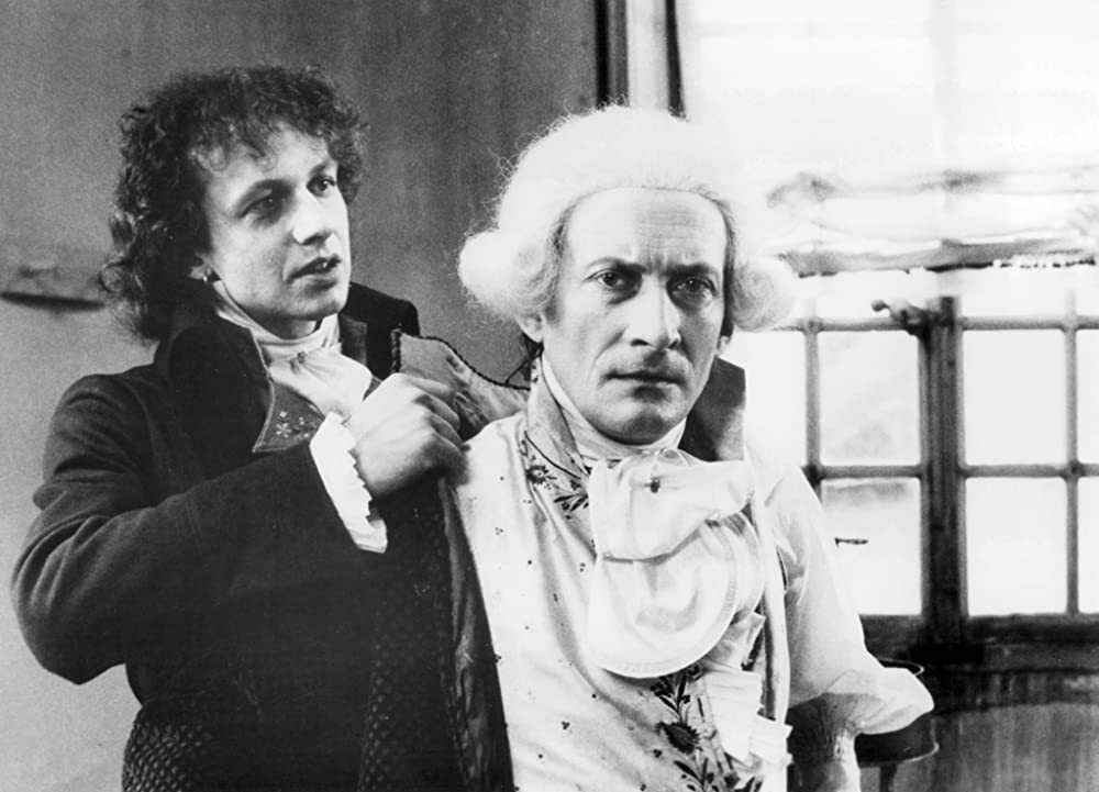 Wojciech Pszoniak jako Robespierre w filmie „Danton” (1983) 