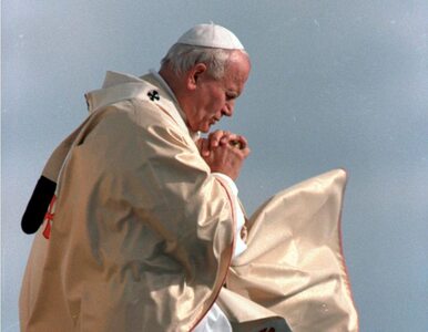 Miniatura: Papież Franciszek uznał cud Jana Pawła II