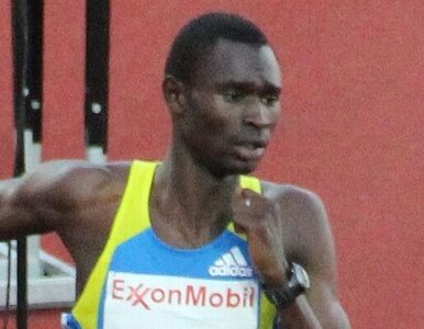 Miniatura: Kenijczyk pobił rekord świata w biegu na...