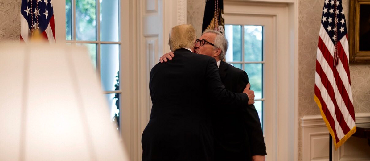 Donald Trump i Jean-Claude Juncker 