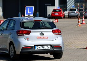 Miniatura: Rząd chce zmienić egzamin na prawo jazdy....