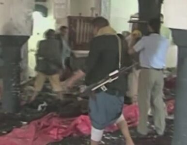 Miniatura: Zamach na meczety. 120 ofiar i 300 rannych
