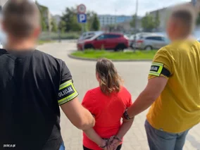 Miniatura: Matka skatowała niemowlę. Złamane obie...
