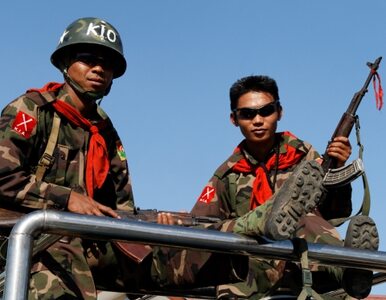 Miniatura: Birma: wojsko starło się z rebeliantami....