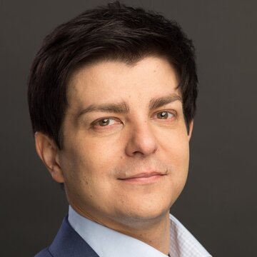 Dr Mariusz Kaczorowski