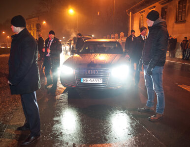 Miniatura: Blokowali politykom PiS wjazd na Wawel....