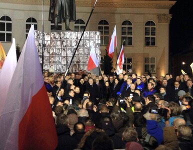 Miniatura: Manifestacje KOD i PiS w Warszawie. 35....