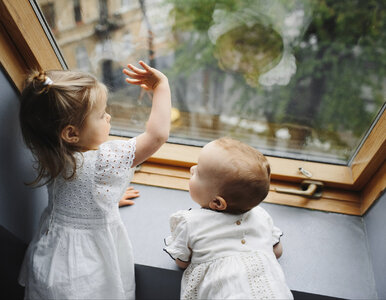 Miniatura: Nie ignoruj pleśni na parapecie!...