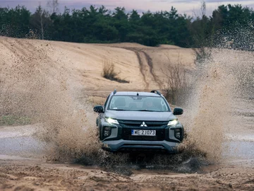 Mitsubishi L200 Stark 