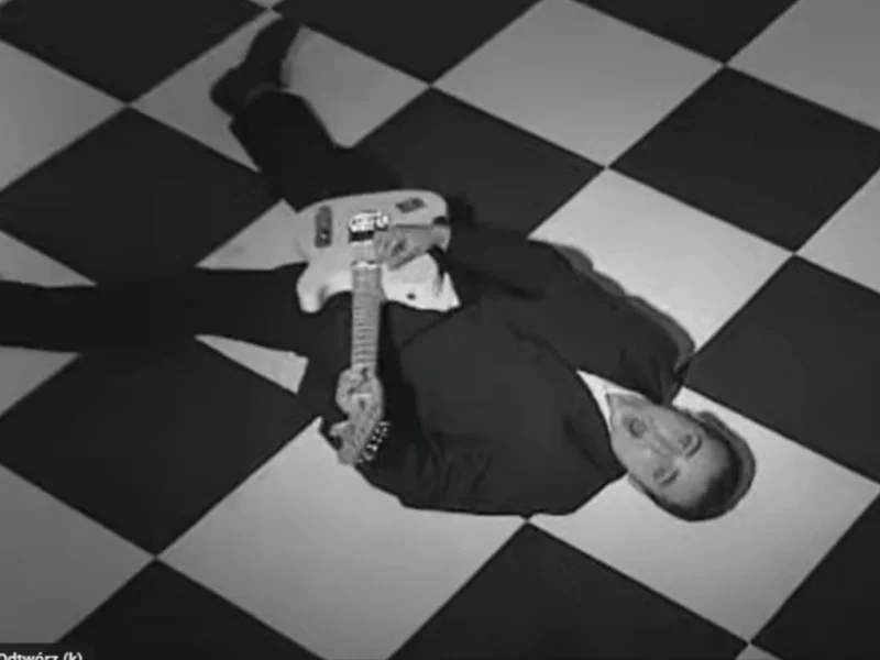 QUIZ. Pamiętasz piosenki lat 90.? Młodzi bez szans