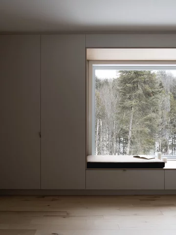 Zimowy dom na rodzinne ferie, projekt Atelier L'Abri v2com, 1685-06