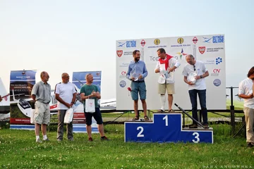 Zwycięzcy w klasie Club – A 