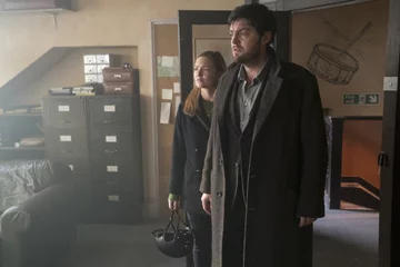 Kadr z serialu „Cormoran Strike: Zabójcza biel” 