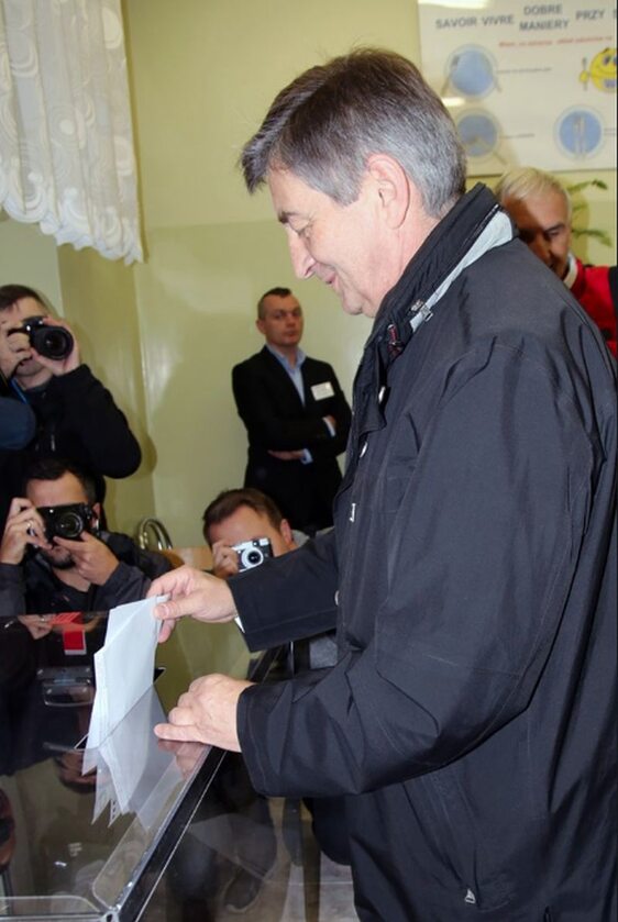 Marszałek Sejmu Marek Kuchciński głosował w Przemyślu 
